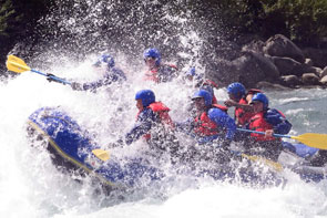 Getting stuck into the whitewater on the Marsyandi river